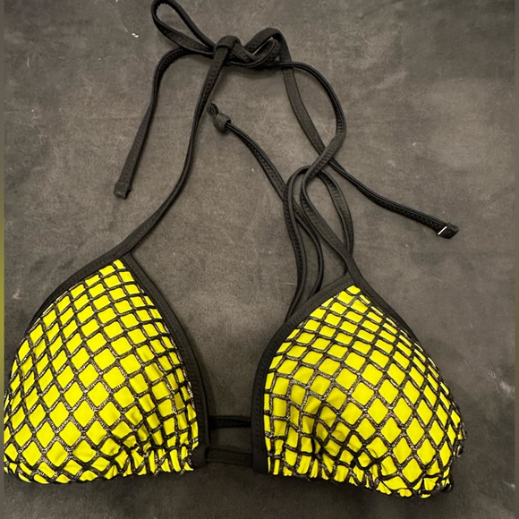 NWT tag bikini top + sample size bikini top BUNDLE - Picture 6 of 8